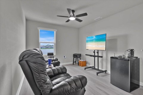 House in St. Lucie, Florida 4 bedrooms, 203.92 sq.m. № 2173481 - photo 16