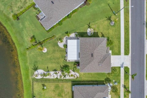 House in St. Lucie, Florida 4 bedrooms, 203.92 sq.m. № 2173481 - photo 4