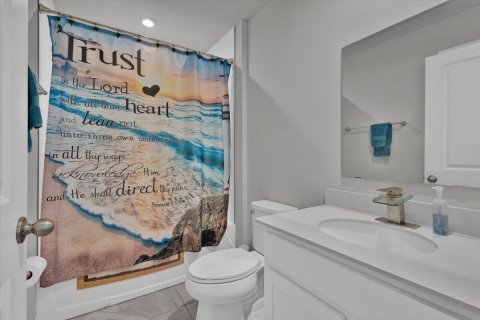 House in St. Lucie, Florida 4 bedrooms, 203.92 sq.m. № 2173481 - photo 25