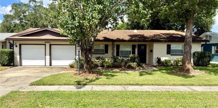 Casa en Orlando, Florida 3 dormitorios, 119.01 m2 № 2297033