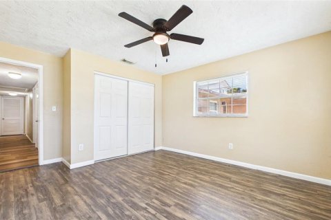 Casa en venta en Saint Petersburg, Florida, 3 dormitorios, 129.6 m2 № 2369342 - foto 19