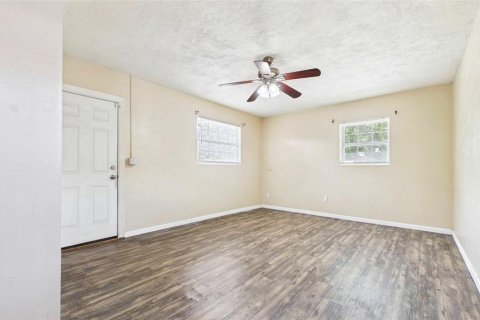 Casa en venta en Saint Petersburg, Florida, 3 dormitorios, 129.6 m2 № 2369342 - foto 26
