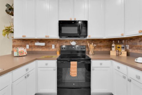 Adosado en venta en Davenport, Florida, 3 dormitorios, 170.38 m2 № 1736742 - foto 16