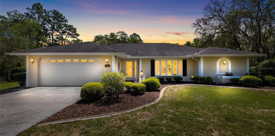 Casa en Dunnellon, Florida 3 dormitorios, 170.2 m2 № 1635169