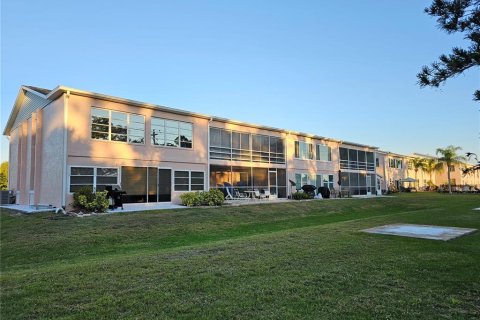 Condominio en venta en Rotonda, Florida, 2 dormitorios, 85.28 m2 № 1677217 - foto 27