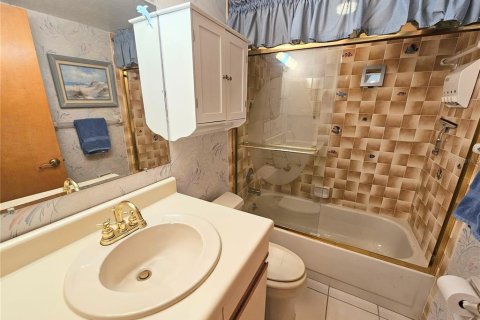 Condominio en venta en Rotonda, Florida, 2 dormitorios, 85.28 m2 № 1677217 - foto 25