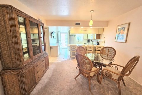 Condominio en venta en Rotonda, Florida, 2 dormitorios, 85.28 m2 № 1677217 - foto 11