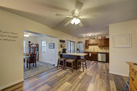 Casa en venta en Spring Hill, Florida, 3 dormitorios, 139.91 m2 № 2238229 - foto 19