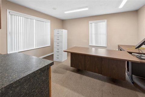 Immobilier commercial à vendre à Lake City, Floride: 562.43 m2 № 2291636 - photo 22