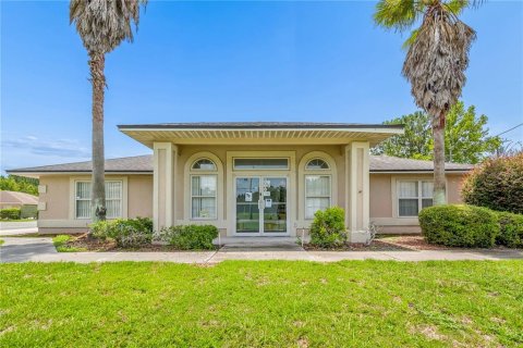 Immobilier commercial à vendre à Lake City, Floride: 562.43 m2 № 2291636 - photo 8