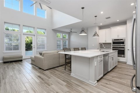 Townhouse in Orlando, Florida 3 bedrooms, 173.36 sq.m. № 1558344 - photo 3