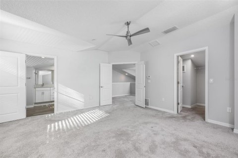 Townhouse in Orlando, Florida 3 bedrooms, 173.36 sq.m. № 1558344 - photo 7
