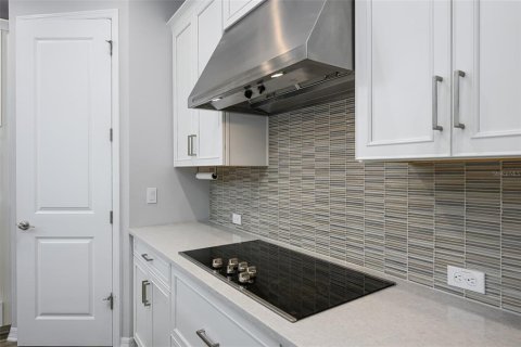 Townhouse in Orlando, Florida 3 bedrooms, 173.36 sq.m. № 1558344 - photo 19