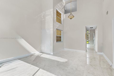 Villa ou maison à vendre à Cooper City, Floride: 3 chambres, 141.03 m2 № 1975941 - photo 3