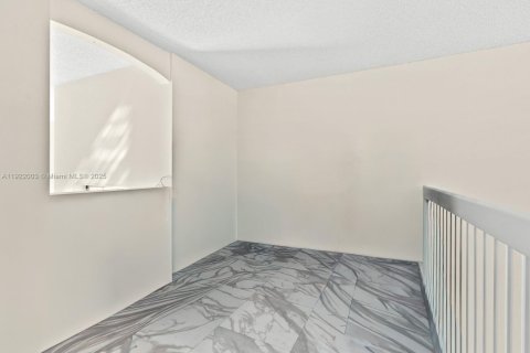 Villa ou maison à vendre à Cooper City, Floride: 3 chambres, 141.03 m2 № 1975941 - photo 22