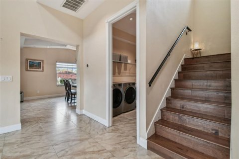 Casa en venta en Tampa, Florida, 4 dormitorios, 270.53 m2 № 1515472 - foto 18