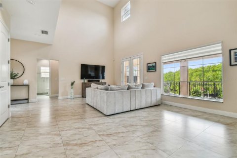 Casa en venta en Tampa, Florida, 4 dormitorios, 270.53 m2 № 1515472 - foto 6