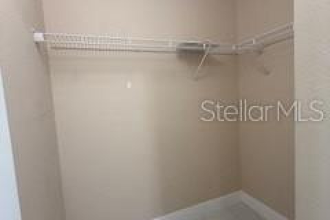 House in Cape Coral, Florida 3 bedrooms, 159.61 sq.m. № 2134294 - photo 23