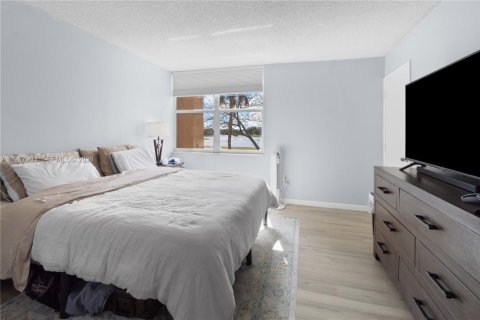 Condominio en venta en Davie, Florida, 2 dormitorios, 92.9 m2 № 2029184 - foto 13