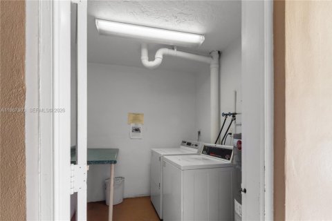 Condominio en venta en Davie, Florida, 2 dormitorios, 92.9 m2 № 2029184 - foto 19