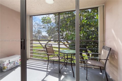 Condominio en venta en Davie, Florida, 2 dormitorios, 92.9 m2 № 2029184 - foto 5