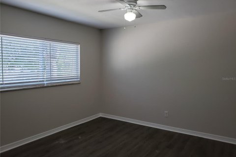 Condo in Tampa, Florida, 2 bedrooms  № 1915204 - photo 8