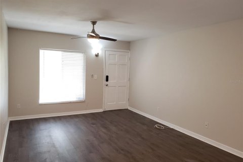 Copropriété à louer à Tampa, Floride: 2 chambres, 76.09 m2 № 1915204 - photo 2