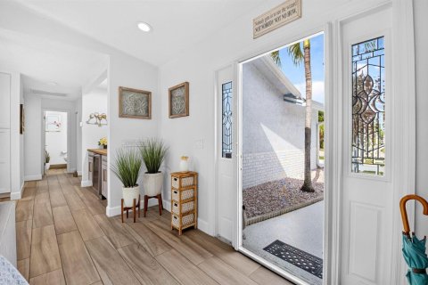 Casa en venta en Boynton Beach, Florida, 4 dormitorios, 165.18 m2 № 2385321 - foto 4