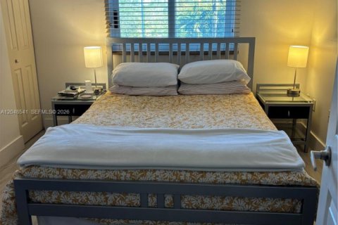 Condo in Miami, Florida, 1 bedroom  № 2179216 - photo 6