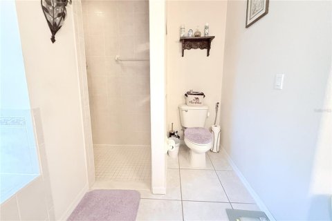 House in Spring Hill, Florida 4 bedrooms, 190.08 sq.m. № 1654828 - photo 26