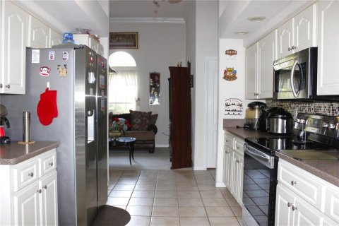 House in Spring Hill, Florida 4 bedrooms, 190.08 sq.m. № 1654828 - photo 13