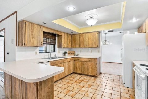 Villa ou maison à vendre à Deltona, Floride: 3 chambres, 177.81 m2 № 2418766 - photo 12
