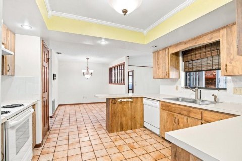 Villa ou maison à vendre à Deltona, Floride: 3 chambres, 177.81 m2 № 2418766 - photo 10