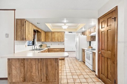 Villa ou maison à vendre à Deltona, Floride: 3 chambres, 177.81 m2 № 2418766 - photo 14