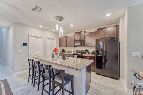 Villa ou maison à louer à Riverview, Floride: 5 chambres, 224.36 m2 № 2416894 - photo 6