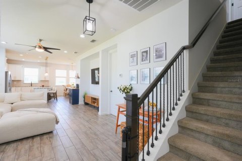 Touwnhouse à vendre à Bradenton, Floride: 2 chambres, 160.63 m2 № 1873167 - photo 3