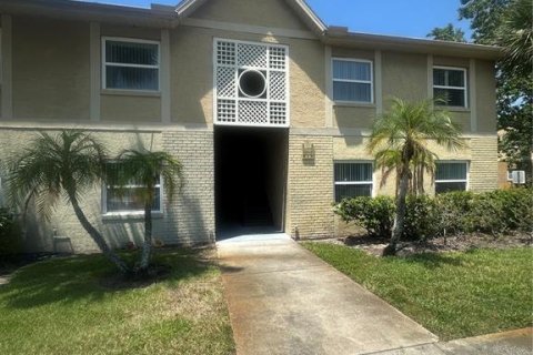 Condominio en alquiler en Orlando, Florida, 2 dormitorios, 84.08 m2 № 1917136 - foto 1