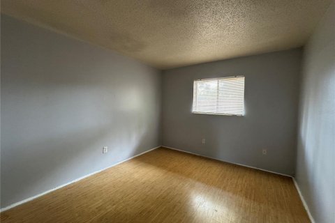 Condo in Altamonte Springs, Florida, 3 bedrooms  № 1808205 - photo 8