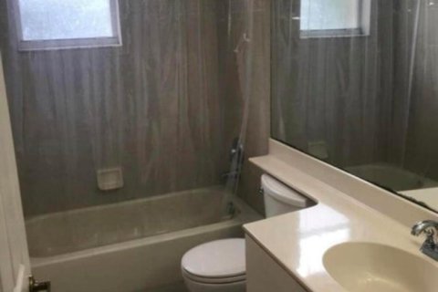 Снять в аренду кондоминиум в Палм Спрингс, Флорида 4 комнаты, 117.71м2, № 2191132 - фото 9