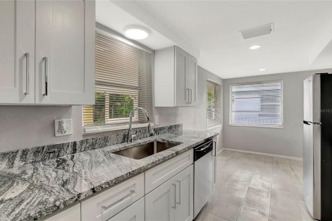 Casa en venta en Holiday, Florida, 3 dormitorios, 122.63 m2 № 1914236 - foto 14