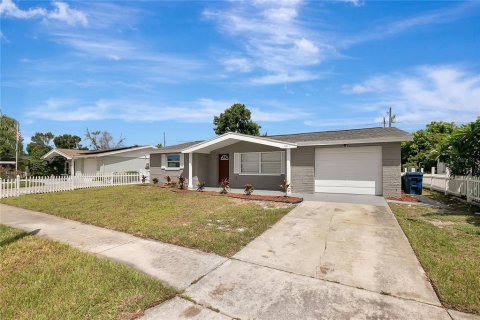 Casa en venta en Holiday, Florida, 3 dormitorios, 122.63 m2 № 1914236 - foto 2