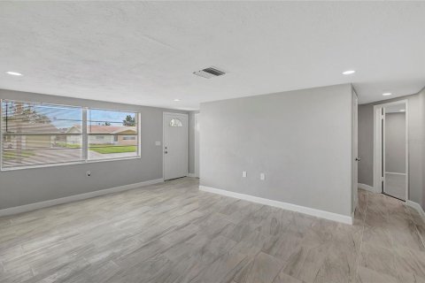 Casa en venta en Holiday, Florida, 3 dormitorios, 122.63 m2 № 1914236 - foto 8