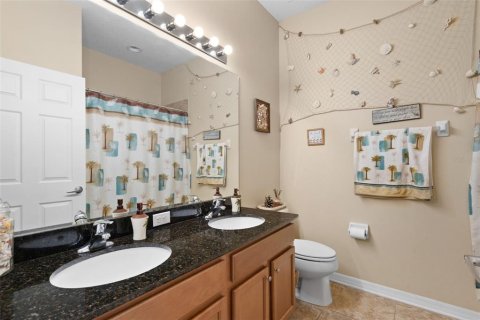 Villa ou maison à vendre à New Port Richey, Floride: 4 chambres, 170.66 m2 № 2147658 - photo 20