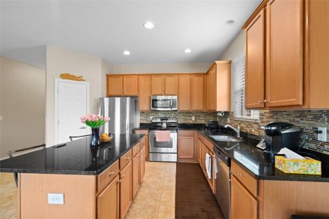 Villa ou maison à vendre à New Port Richey, Floride: 4 chambres, 170.66 m2 № 2147658 - photo 4