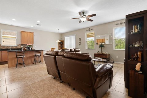 Villa ou maison à vendre à New Port Richey, Floride: 4 chambres, 170.66 m2 № 2147658 - photo 16