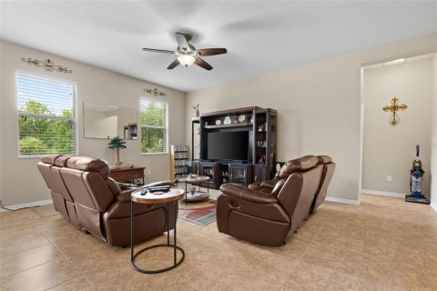 Villa ou maison à vendre à New Port Richey, Floride: 4 chambres, 170.66 m2 № 2147658 - photo 18