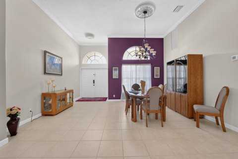 Villa ou maison à vendre à West Palm Beach, Floride: 5 chambres, 307.51 m2 № 2413353 - photo 5