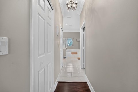 Villa ou maison à vendre à West Palm Beach, Floride: 5 chambres, 307.51 m2 № 2413353 - photo 28