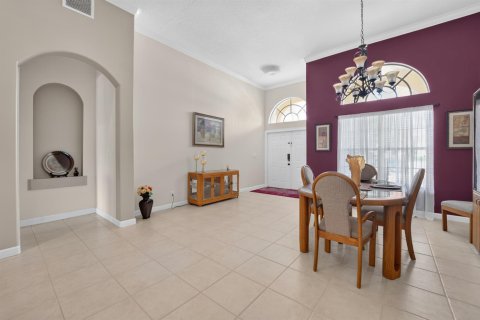 Villa ou maison à vendre à West Palm Beach, Floride: 5 chambres, 307.51 m2 № 2413353 - photo 2