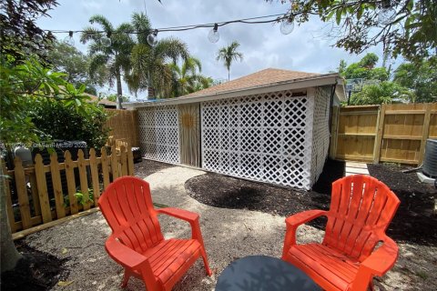 Immobilier commercial à louer à Fort Lauderdale, Floride: 33.82 m2 № 1954087 - photo 13